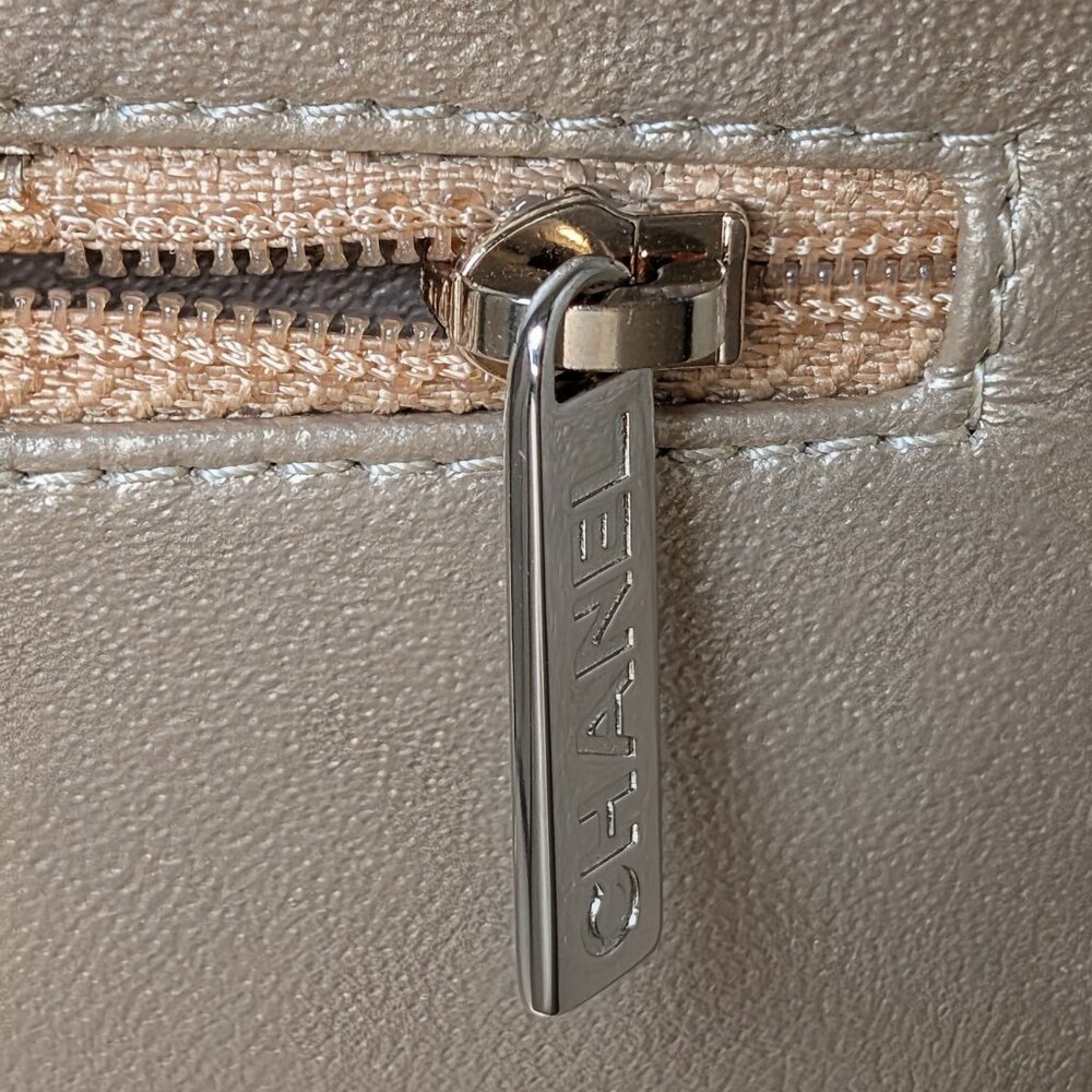 Chanel Filigree Rattan Bag - Picture 10 of 16